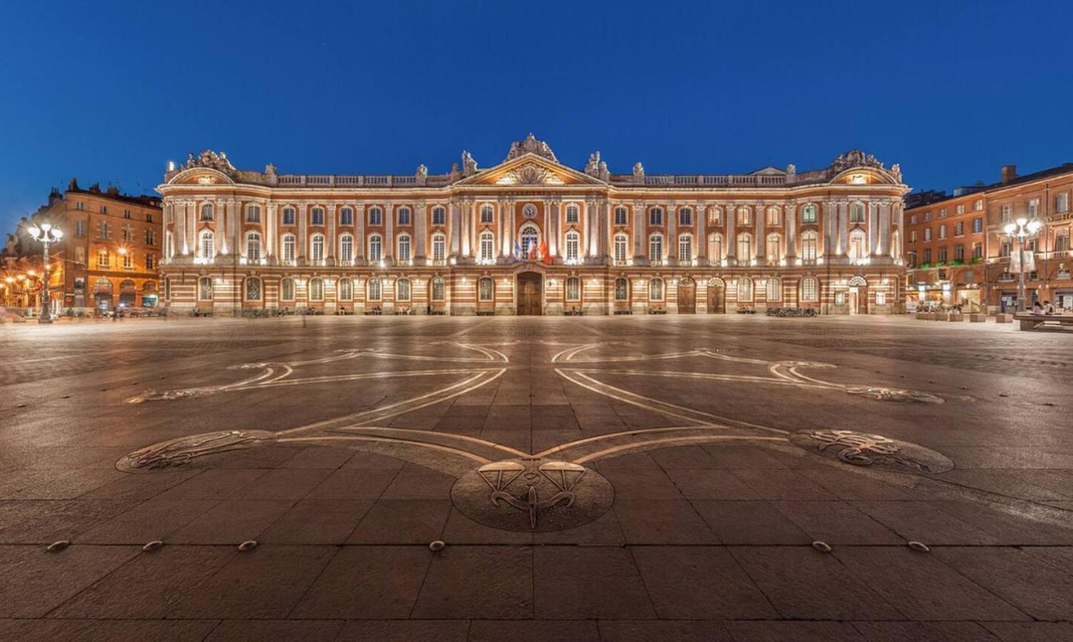 Le Clos Des Nobles Apartman Toulouse Kültér fotó
